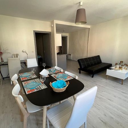 Le Puy-en-Velay Appartement F2 Au Plein Centre Du Puy-En-Velay מראה חיצוני תמונה