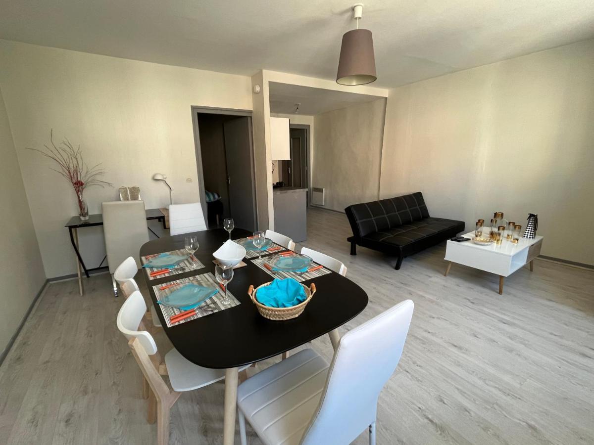 Le Puy-en-Velay Appartement F2 Au Plein Centre Du Puy-En-Velay מראה חיצוני תמונה